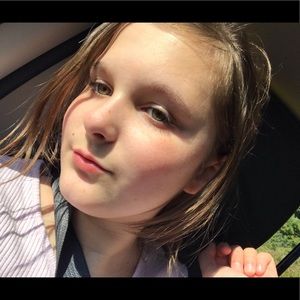 Meet your Posher, Renee